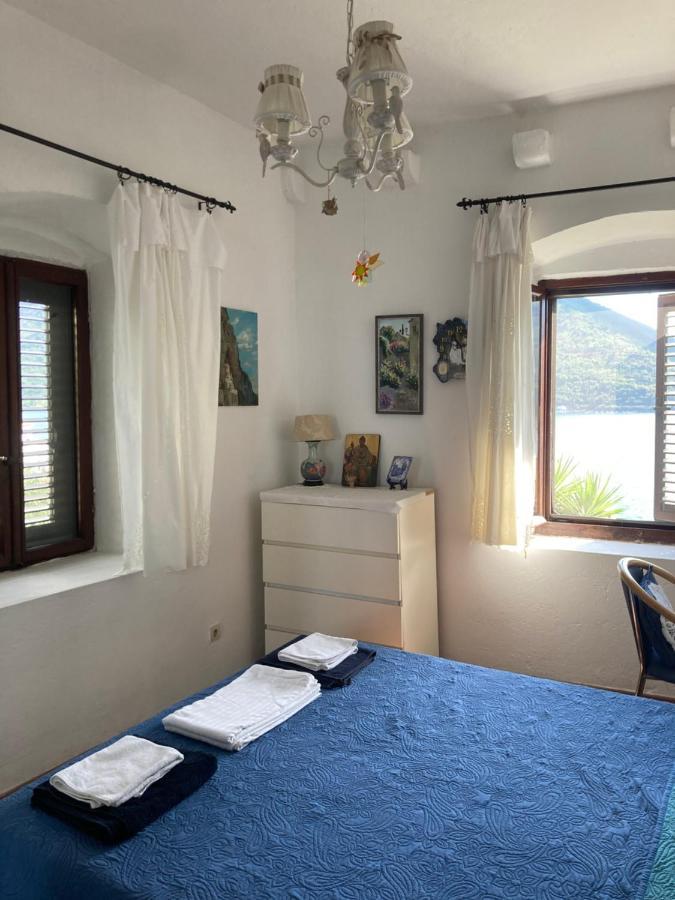 Be Happy In Perast Apartment Екстериор снимка
