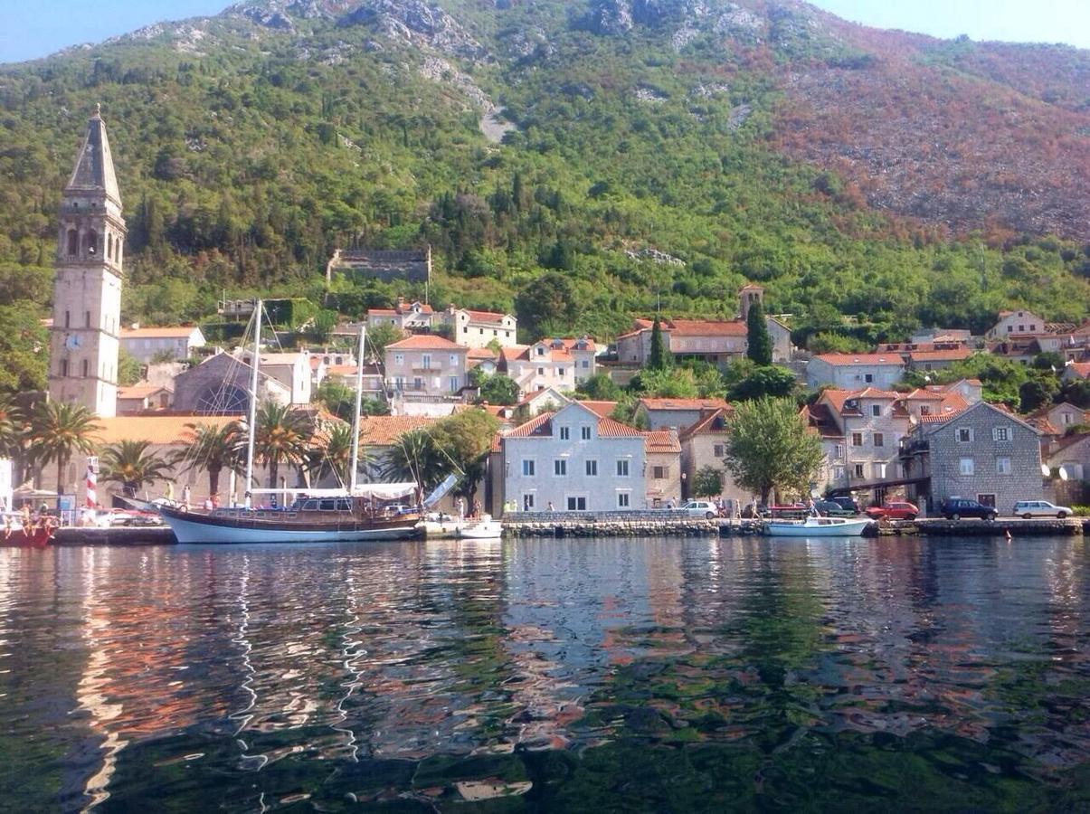 Be Happy In Perast Apartment Екстериор снимка