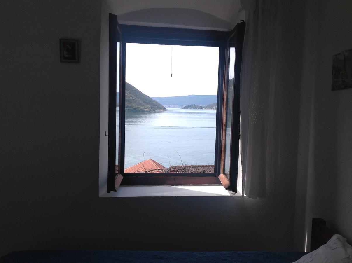 Be Happy In Perast Apartment Екстериор снимка