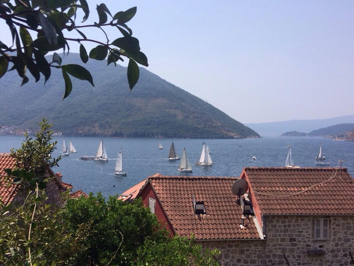 Be Happy In Perast Apartment Екстериор снимка