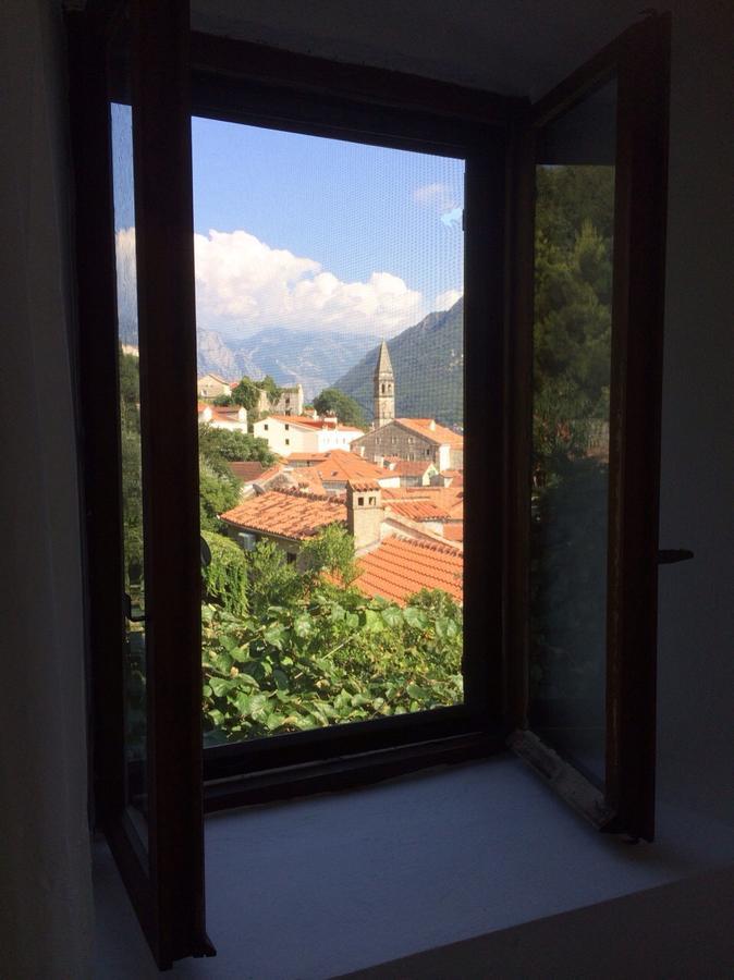 Be Happy In Perast Apartment Екстериор снимка